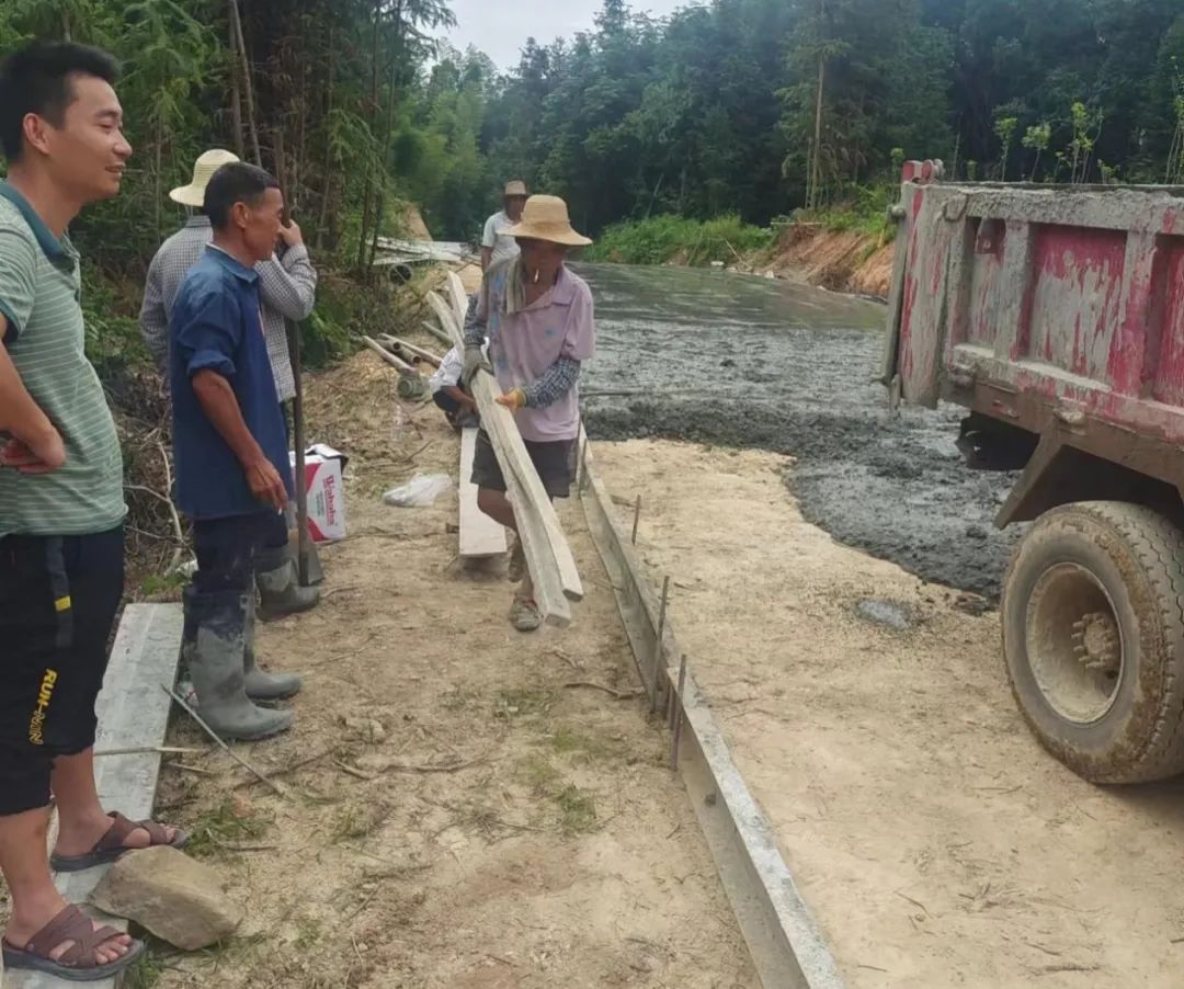 640 (2).jpg 640 (2).jpg